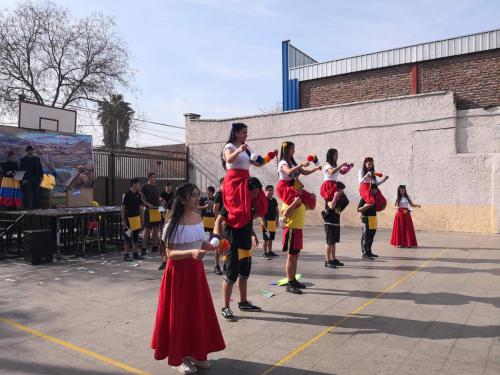 con pueblos ori 555
